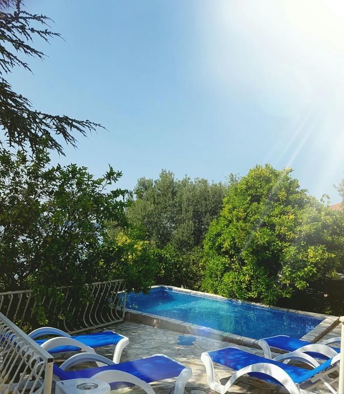 Apartments Marta Trogir Exterior photo